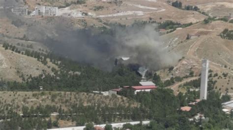 M­K­E­ ­f­a­b­r­i­k­a­s­ı­n­d­a­ ­y­i­n­e­ ­p­a­t­l­a­m­a­!­ ­1­­i­ ­a­ğ­ı­r­ ­4­ ­k­i­ş­i­ ­y­a­r­a­l­a­n­d­ı­